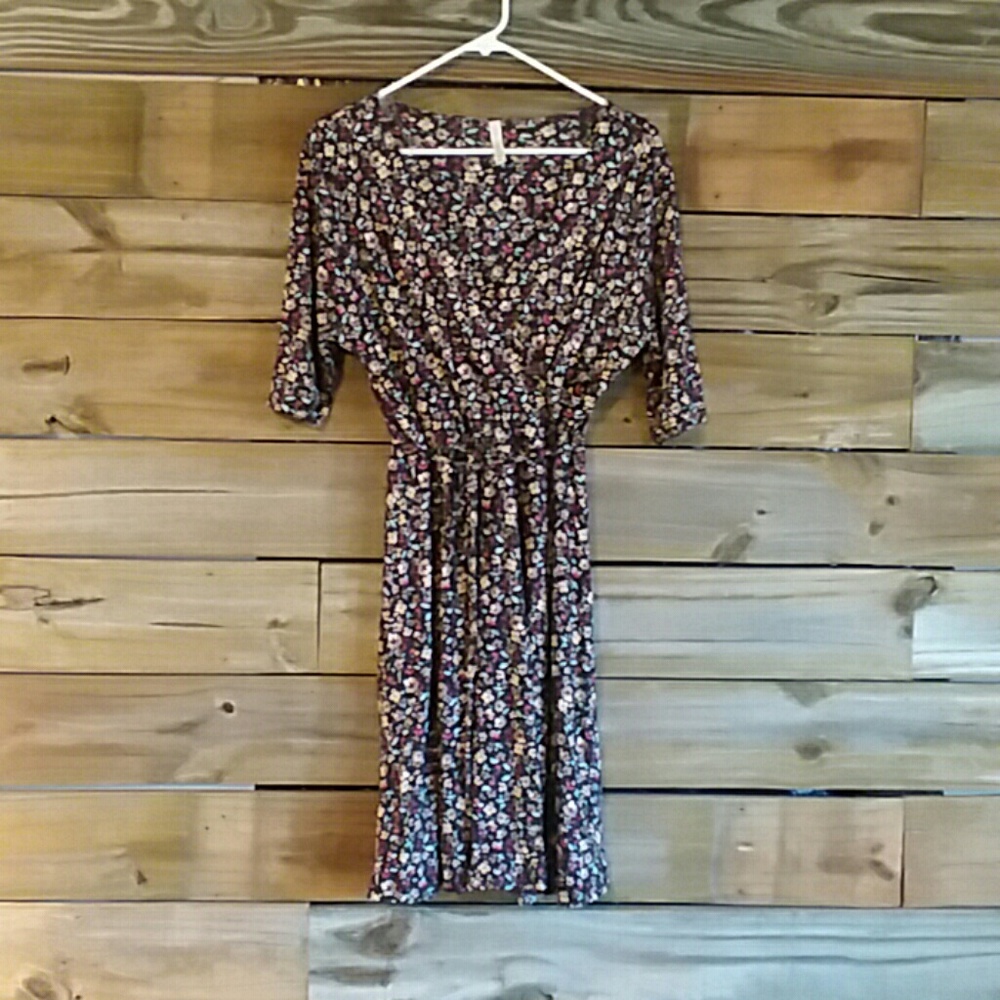 Gilli floral patterned dress